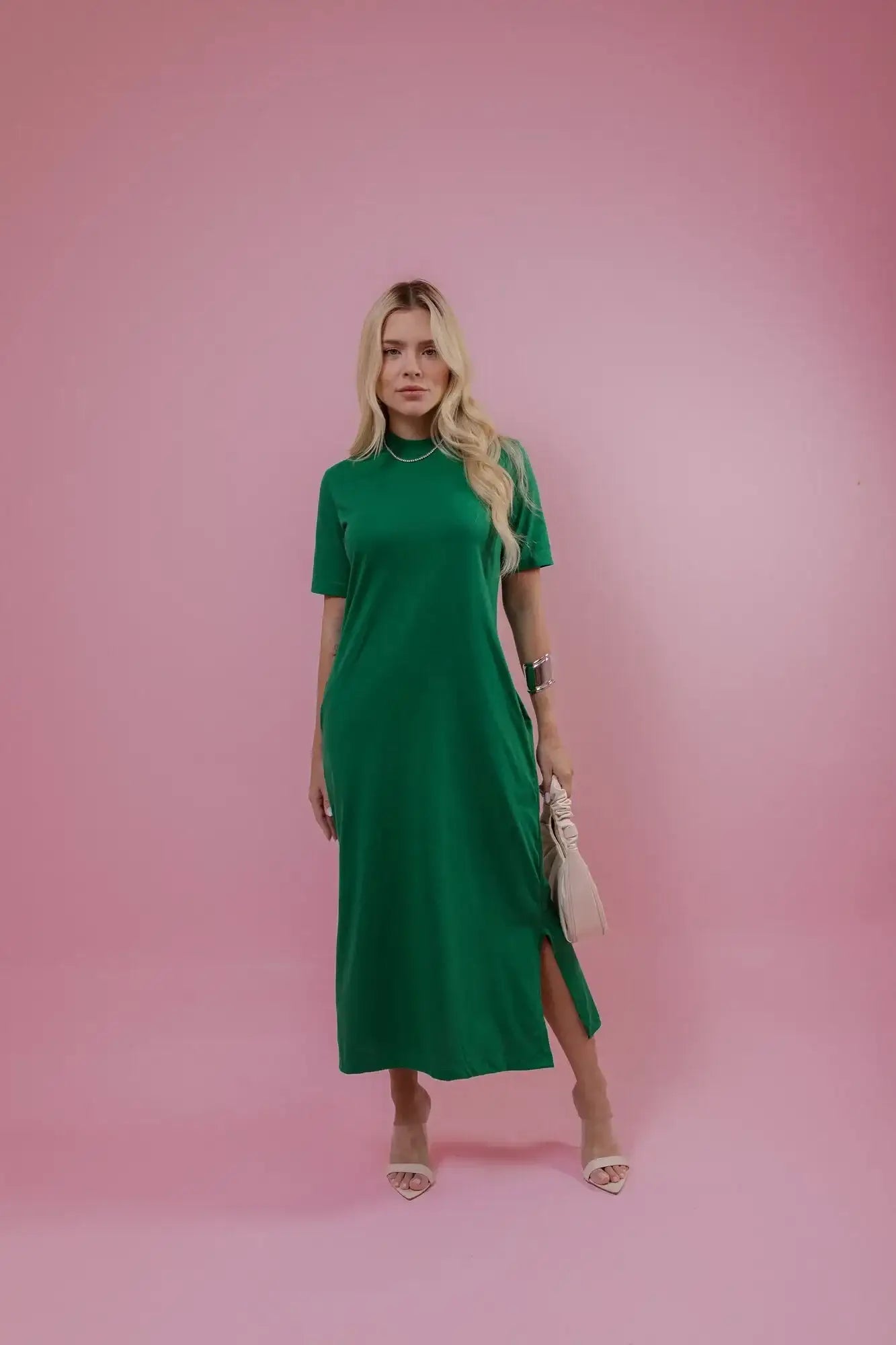 Vestido Midi (Gola Alta)