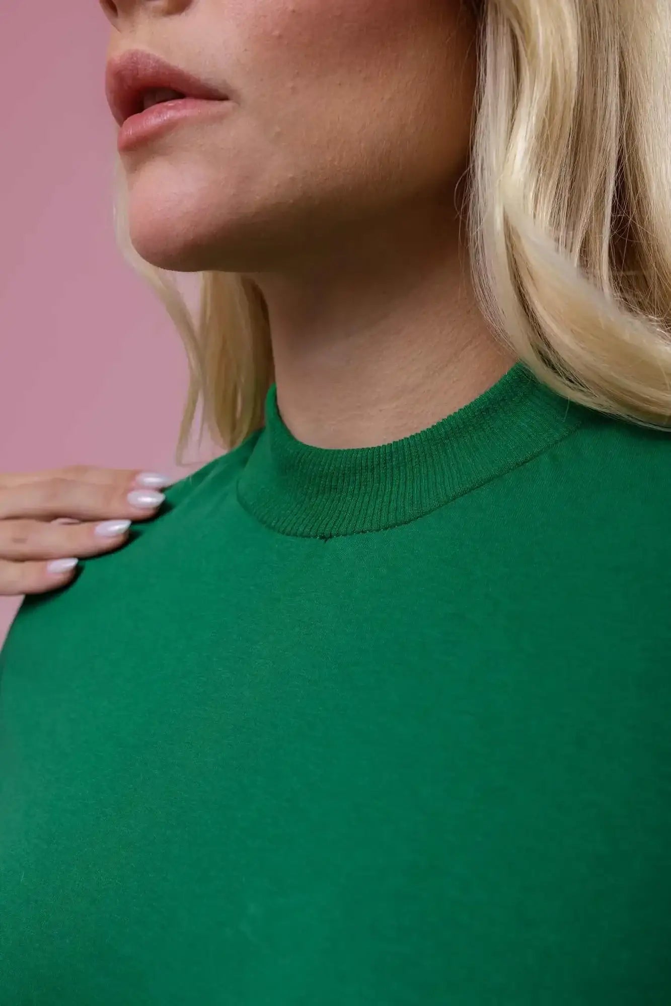 Vestido Midi (Gola Alta)