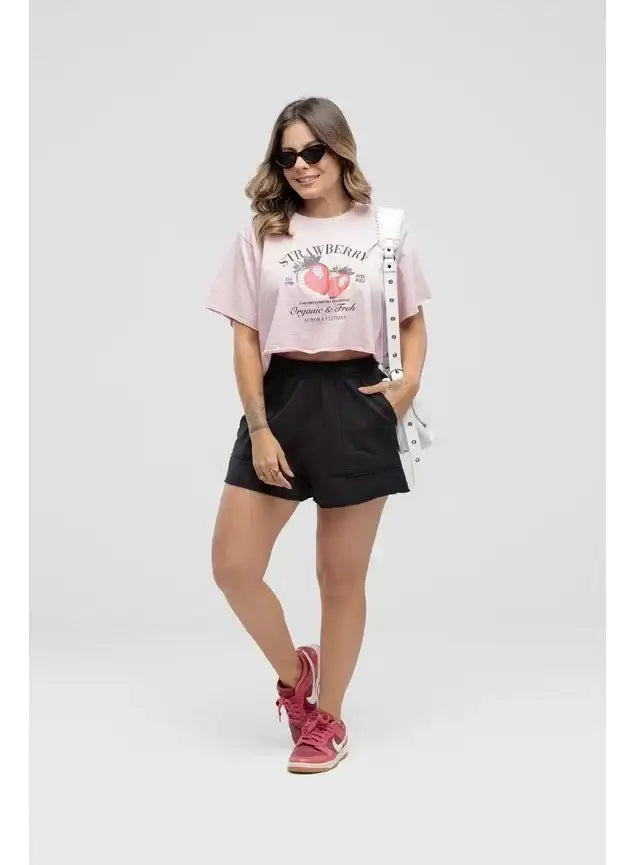 Camiseta Estonada Cropped Strawberry